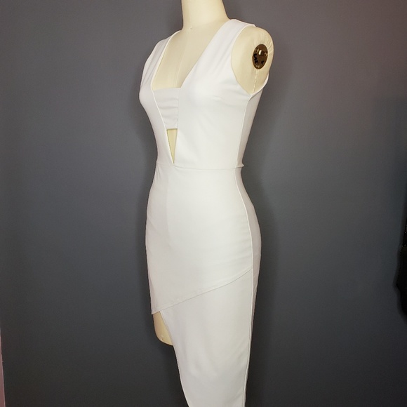 White Keyhole Asymmetrical Dress - Picture 2 of 4
